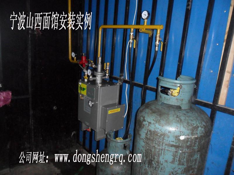 液化氣汽化器在使用的時(shí)候結(jié)冰是什么原因，東升公司為您解答！